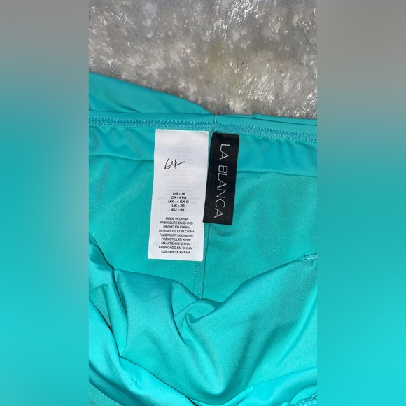 La Blanca
Deluxe Island Goddess Reversible Hipster Swim Bikini Bottom - Picture 8 of 9